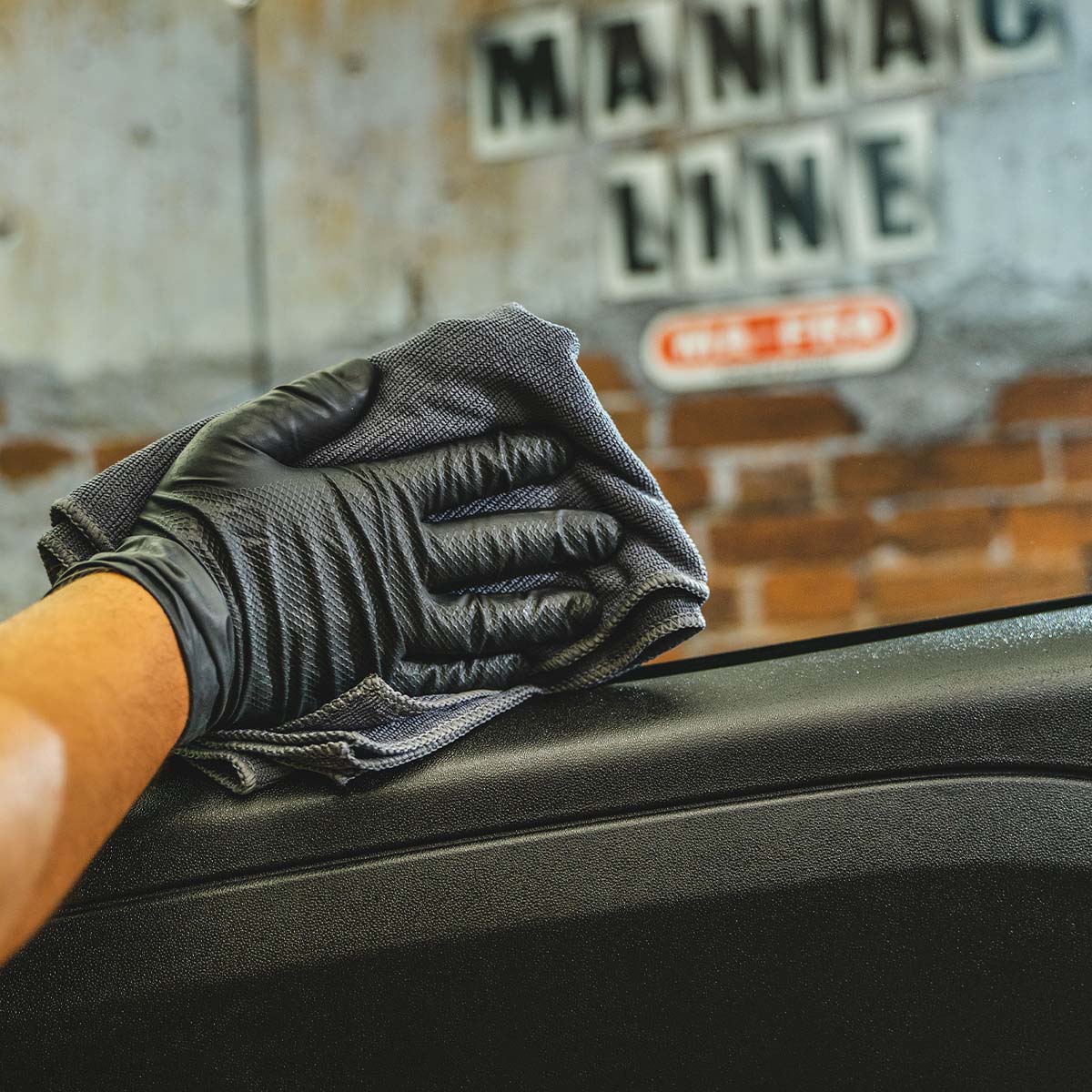 Maniac Line Glass Cleaner &amp; Degreaser