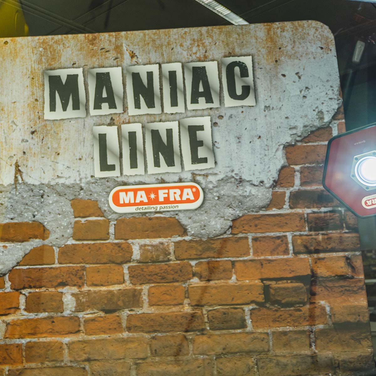 Maniac Line Glass Cleaner &amp; Degreaser